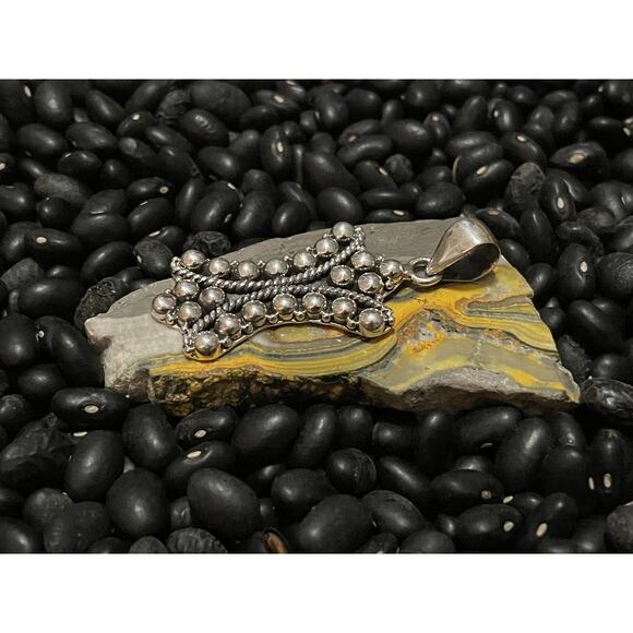 Native American SW Sterling Silver Dome Pearl Studded Solid Shield Pendant - Picture 4 of 8